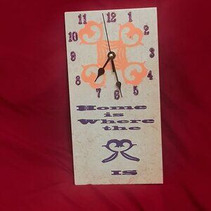 4 attached hearts clock